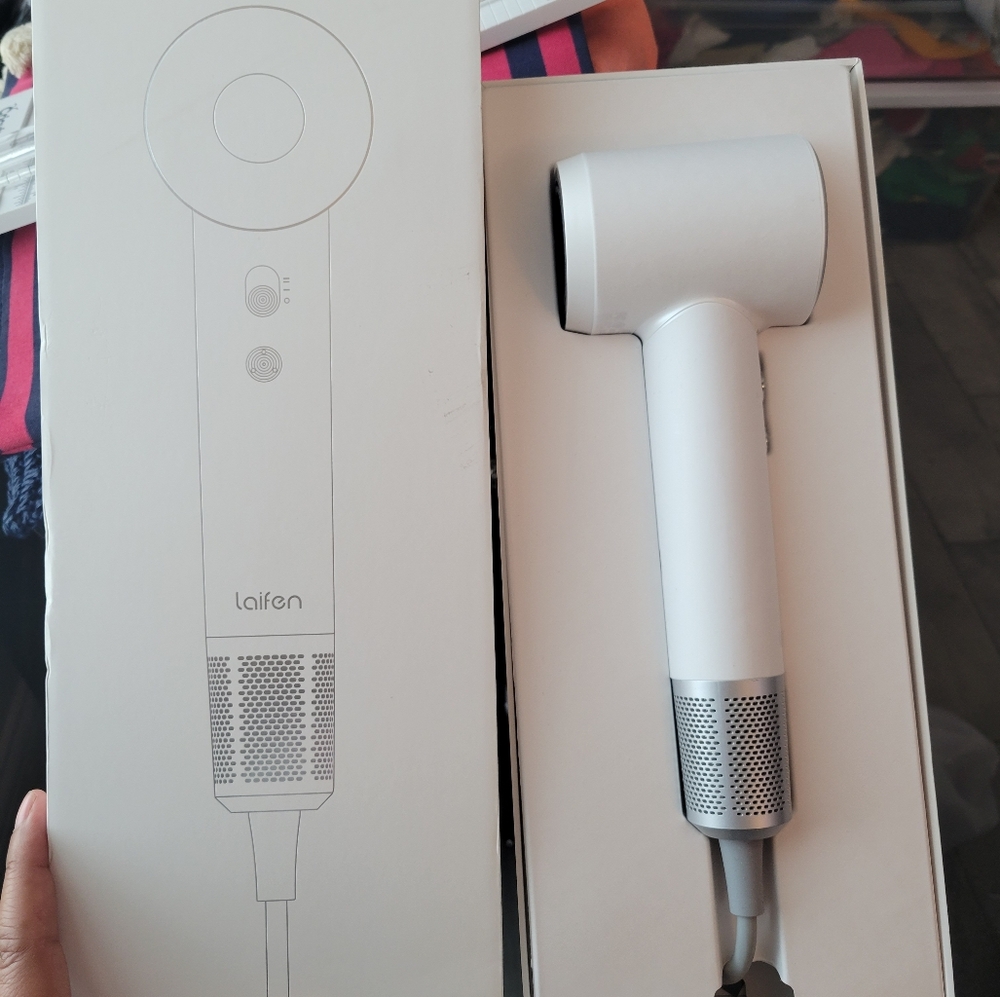 Laifen SE · High-Speed Hair Dryer